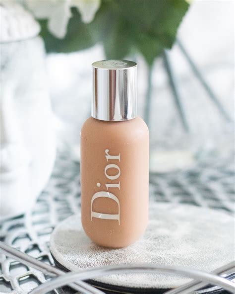 Review: Dior Backstage Face and Body Foundation 